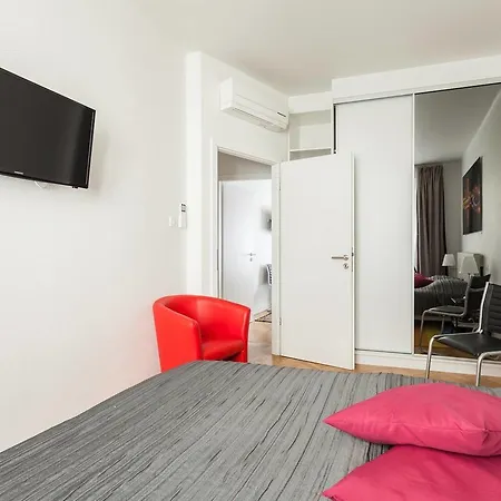 Kleber Hypercentre Apartment *